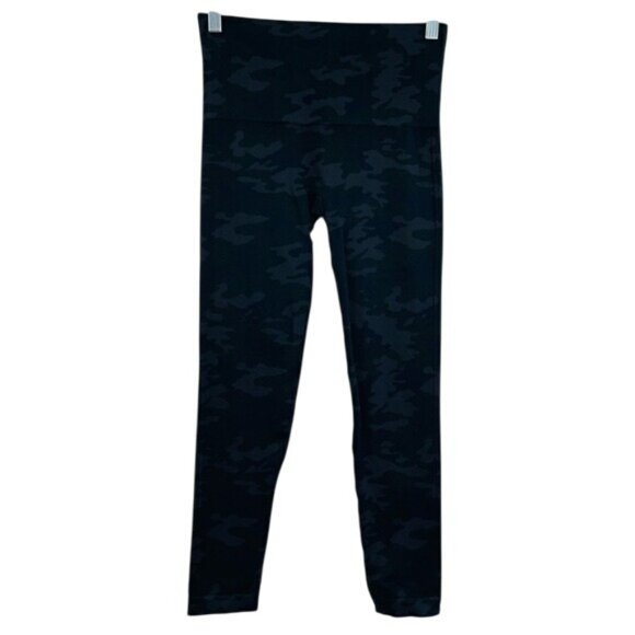 Spanx Look At Me Now Seamless Leggings Womens M Camo Slimming‎ Shapewear - Picture 1 of 8